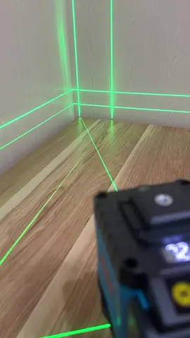 Máy cân bằng laze 12 tia Xpower #maybancot #maycanbanglaser #maycanmuc 