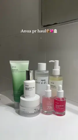 Thank you so much @anua.skincare_us 💖🧖🏻‍♀️ I am so excited to try all of this products!!✨✨ tell me in the comments what do you recommend me to try first?🫶🏻 #anua #koreanskincare #kbeauty #anuaambassador #kskincare #skincareroutine #SkinCare101 #prhaul 