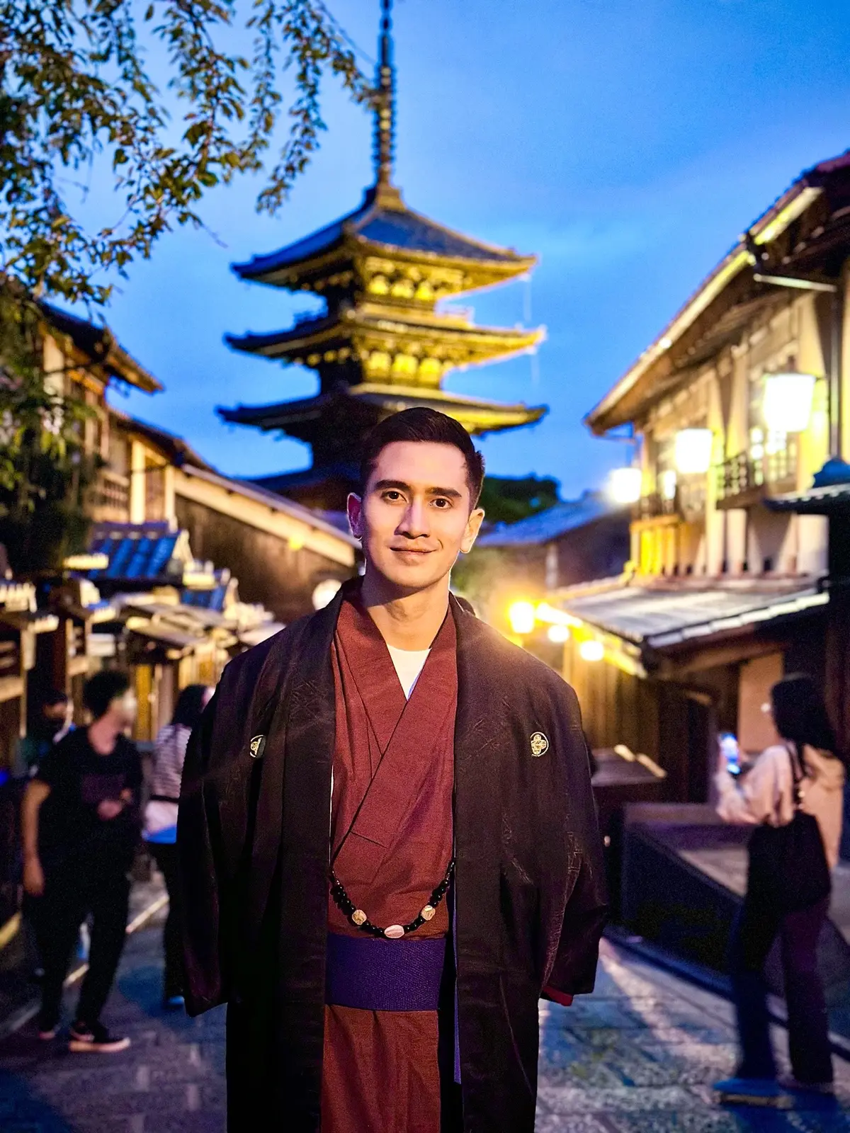 Kimono for the family! My beloved family is bringing style, tradition, and a whole lot of fun to the streets 😁