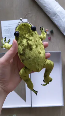 I decided it is time to share my art here on TikTok:) I made this frog wallet using velvet fabric, glass and plastic beads. You can find me on vinted :) #wimsical #cute #cuteanimals #witch #frog #packing #severenaart #vinted  #frogwallet #netherlands #goblincore  #fairycore 