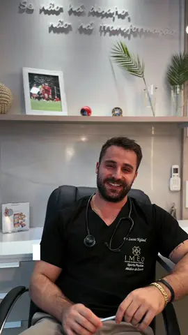 É claro que eu não atendo só atletas 👀 #medicosdetiktok #medicos #doctor #doc #atletas #consulta 