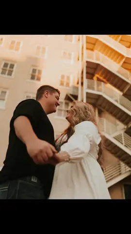 I love this man so much🤍💍thank you for being an amazing husband! #fyp#foryoupage#engagementphotoshoot#trending#married#marriage#husband#wife 