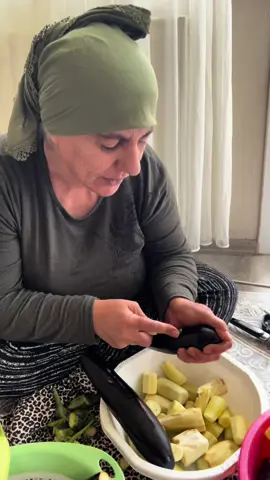 Dikkatle izlemeniz gerekiyor