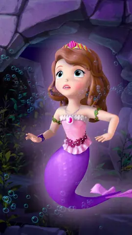 Us and Sofia 🤝 wishing we were mermaids . . . 🎥: Sofia the First