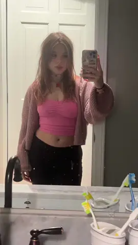 Nails 🙏 also yipeee its spring🌷🎀