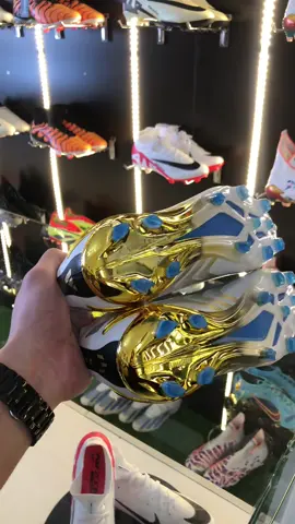 😍👀 #footballboots #adidasfootball #messi #bestboots #fy #fyp #foryou 