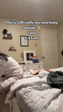 Happy Wednesday amores 🙌🏼✨! We going back to the gym today i took 3 days off lol ! #fyp #trending #ilsamartinez4 #morningroutine #vlogs #dailyvlog #ilsamartinez4 