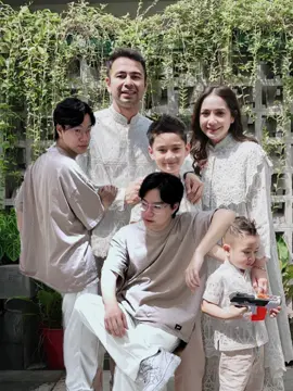 senoga kita menjadi..