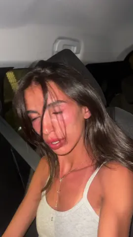 שאני רוצה להציק אני מדברת ככה באדישות 