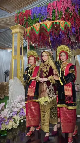 Malam bainai, istilahnya kalau di jawa seperti siraman🥰❤️
