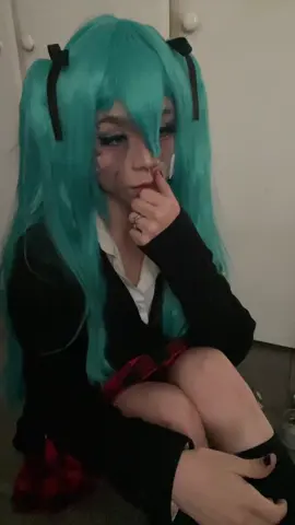 ［ 🩵🩹；he ／ him ］u  know  it ' s  bad  when  u  start  using  jack  audios  #miku #hatsunemiku #hatsunemikucosplay #rollinggirl #rollinggirlcosplay #rollinggirlmiku #rollinggirlmikucosplay #hatsunemikurollinggirl #hatsunemikurollinggirlcosplay #mikuhatsunecosplay #mikuhatsune #mikuhatsunerollinggirl #mikucosplayer #cosplay #cosplayer #chile #cosplayer