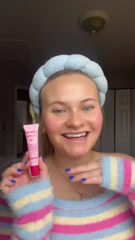 this lip serum us keeping my lips hydrated ALL day long 😊✨🤍 @btan.rocks #btanresults #bfresh #bodycare #lipserum #lipproducts 