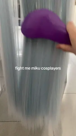 not done yet ( furina long wig ) >;p #GenshinImpact #furina #fyp #focalors #furinagenshinimpact #focalorsgenshinimpact #genshin #fontaine #wig #wigstyling #miku #hatsunemiku 