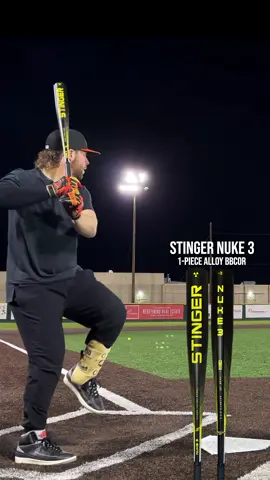 Little teaser on the Stinger Nuke 3 BBCOR review dropping tomorrow… we figured this would just be a repaint of the Nuke and Nuke 2, but that appears to not necessarily be the case. This sound is absolutely insane for a 1-piece alloy. #baseball #baseballtiktoks  @hittraxofficial 