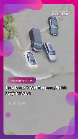Menurut penumpang dalam kereta ini, misterspread di X, air langsung tidak masuk ke dalam kereta dan mereka selamat sampai ke destinasi. #getaranmy #viral 