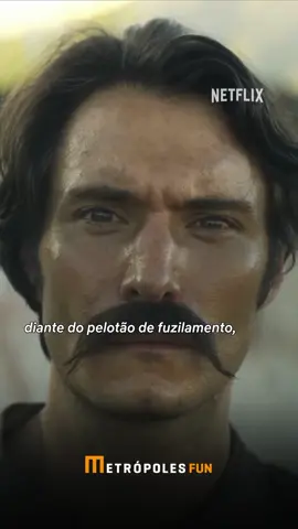 A #Netflix divulgou nesta quarta-feira (17/4) as primeiras imagens de #CemAnosdeSolidão, série baseada no romance homônimo de #GabrielGarcíaMárquez, considerado um dos mais importantes da história da #literatura. O #teaser destaca a voz de Aureliano Babilônia (Claudio Cataño) lendo o mítico diário de Melquíades (Moreno Borja) enquanto cenas do coronel diante do pelotão de fuzilamento se misturam com as da tarde em que seu pai o levou para conhecer o gelo. #EntretêNews