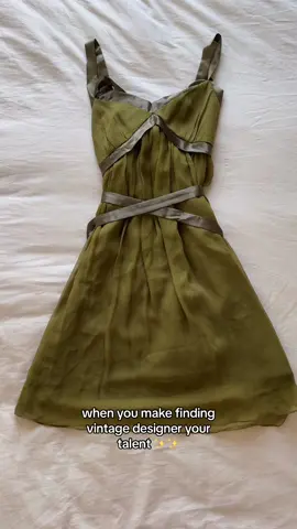 a little vintage designer haul for your Thursday ✨ #vintageclothing #vintageclothinghaul #pinterestinspired #moschino #chloe #manolos #fyp 