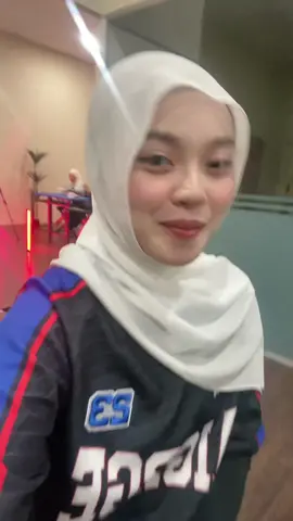 jangan bercanda mas!! korang dah layan belum vid yt terbaru rina?