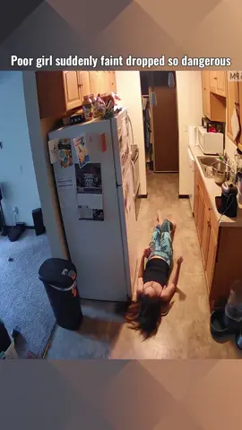 Poor young girl suddenly fainting dropped alone in home so dangerous 😳😰 #faint #suddenly #dropped #dangerous #fyp #emotional #fainting 