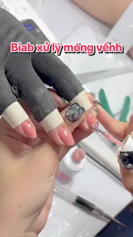 Biab cho móng vểnh - Xử lý móng vểnh quá là đơn giản 😗  (Quá trình làm da coi lại clip trước)  #biab #biabnails #nailsbinhthanh #nail #russianmanicure 