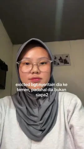 nama lu selalu jadi topik obrolan gw sama temen 