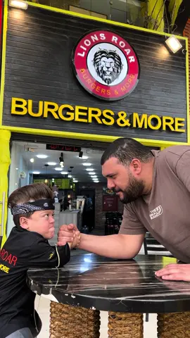 عملت حالي زلمه 😂😂😂