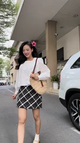 Ghé qua RÁCH săn sale chị em ui 😚 #outfitoftheday #outfitideas #rachstorebienhoa #fyp 