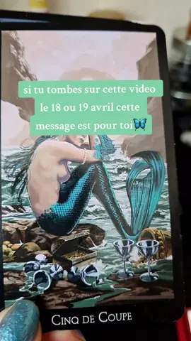 si tu tombes sur cette video ce n'est pas hasard  #tiragedecarte #tirage #medium #tiragedecartes #tarotreading #voyance 