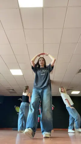 ROCK WITH ME NOW!!!! dc:@trendkids//@julia @agata🪩🎀 #dance #dancechallenge #foryou #dancer #trend#viral #dc #fypシ #hiphop #trio 