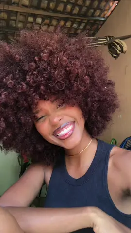 @Karina Araújo fiquei ruiva!!