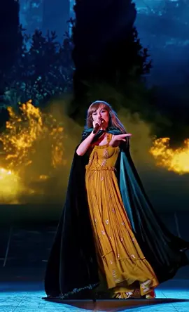 HD | Willow | The Eras Tour  #erastour #4kvideo #taylorsversion #taylorswift #willow #swiftiescencepacks #evermore #scenepacks #hdr #60fps #fy #viraltiktok #swifttok #theerastour #scenepack 