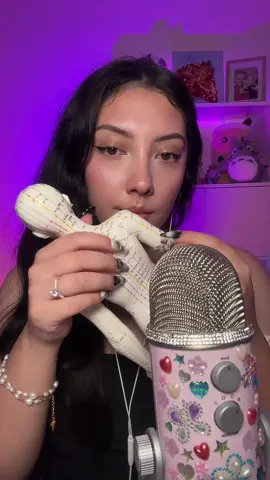 Acupuncture doll ASMR tapping and scratching #asmr #asmrjade #asmrjadeyt #tapping #scratching #asmrsounds #tingles #notalkingasmr #sleep #relax #fasttapping 