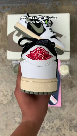 Jordan 1 Low “Olive” x Travis Scott🌵 #shoes #like #viral #follow #compartelo #tendencia #travisscott #jordan #jordan1 #travis #zapatos #sneakers #viralvideo #tiktok 