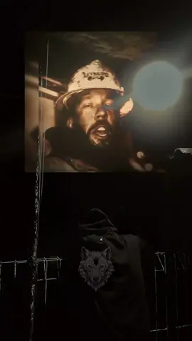 Tidak akan ada yang menyelamatkan mu...! #selfreminder #mentality #mindset #realman #SelfImprovement #motivation #logic #foryourfuture #fy 