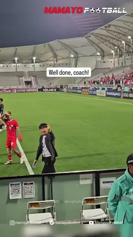 Momen Shin Tae Yong Berikan Sarangheyo Ke Suporter Timnas Saat Selebrasi Merayakan Kemenangan Vs Australia #TimnasU23 #IndonesiaVsAustralia #TimnasVsAustralia #afcasiancup #AFCu23 #TimnasIndonesiaU23 #AfcAsianCupU23 #AsianCupU23 #TCtimnasu23 #ShinTaeYong #IndonesiaU23 #TimnasIndonesia #Indonesia #TimnasDay #JustinHubner #STY #Australia  #IndonesiaVsQatar #UltrasGarudaQatar #STY