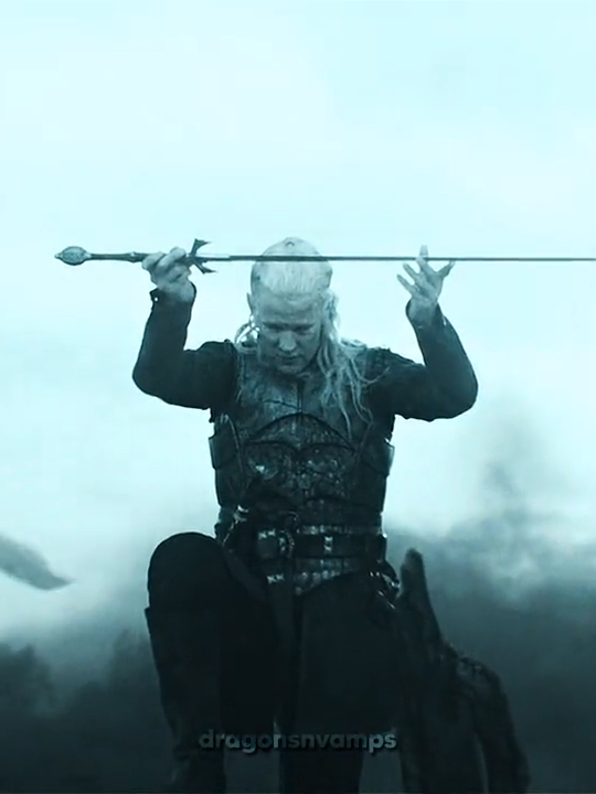 he loves pain  #daemontargaryen #houseofthedragon #daemontargaryenedit #hotdedits #princedaemontargaryen #therogueprince #housetargaryen #bloodofthedragon #fireandblood #daemonedit #daemontargaryensupremacy #hotdhbo #teamblack #fypp #foryou #viralvideo #viraledit #fypviralシ #dragonsnvamps #flopera