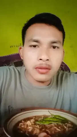 mukbang cilikan #mukabang #mukbangmiegoreng #makanmakan #mukbangmieinstant #miekuah #eat #birinbae #fypシ゚viral #fyppppppppppppppppppppppp 