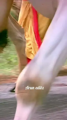 கண்ணாடி வளையல் போட்டு, களை எடுக்க வந்த புள்ள...💚💚💚💚💚