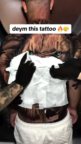 Tattoo care made easy! Visit our bio for premium sunscreen.🦁🔥 HD lion tattoos roar with detail, capturing the raw power and beauty of the king of beasts. 🌿🦁 🎥 melta.ttoo Credits to respective owner (DM for removal) #back #backtattoo #full #cool #backday #ideas #tattoo 