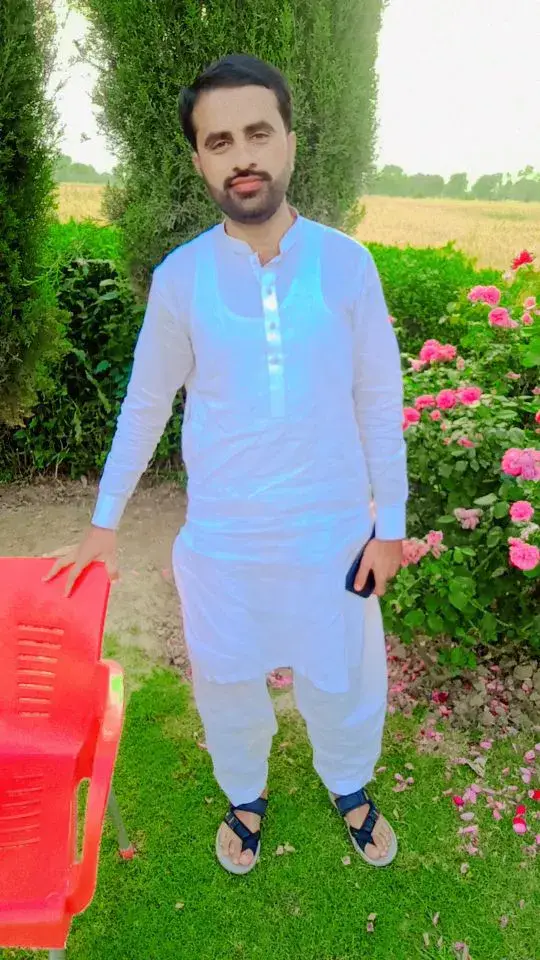 @Oye Addi 😈 @Shahzada Umarali 3884 @shahrozkhan8361  just for someone @husnain malik7212 @MUHAMMAD NAWAZ 