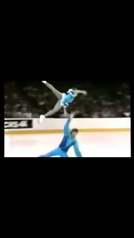 The worst fall 💔#figureskating #figureskatingedits #sadedits #olympics 