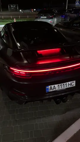 911 GT3 😳🖤 #carspotting #kyivcars #ukrainecars #porsche #911 #porsche911 #911gt3 #porsche911gt3 