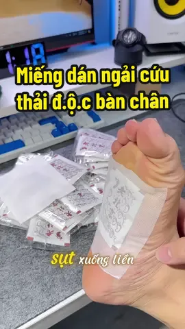 Miếng dán ngải cứu lòng bàn chân  này có thật sự thải đ.ộ.c không #tranminhdaily #review #muataitiktok #miengdanchanthaidoc #LearnOnTikTok 