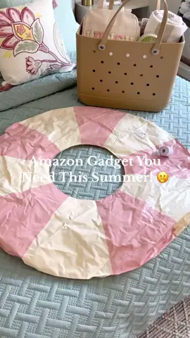 Amazon Gadget You Need This Summer👀 This tiny portable air pump is high powered and will blow up or deflate all your Summer essentials, even as big as an air mattress!🙌  Find it in our “Summer Favorites” folder on st0refront ☀️🤍