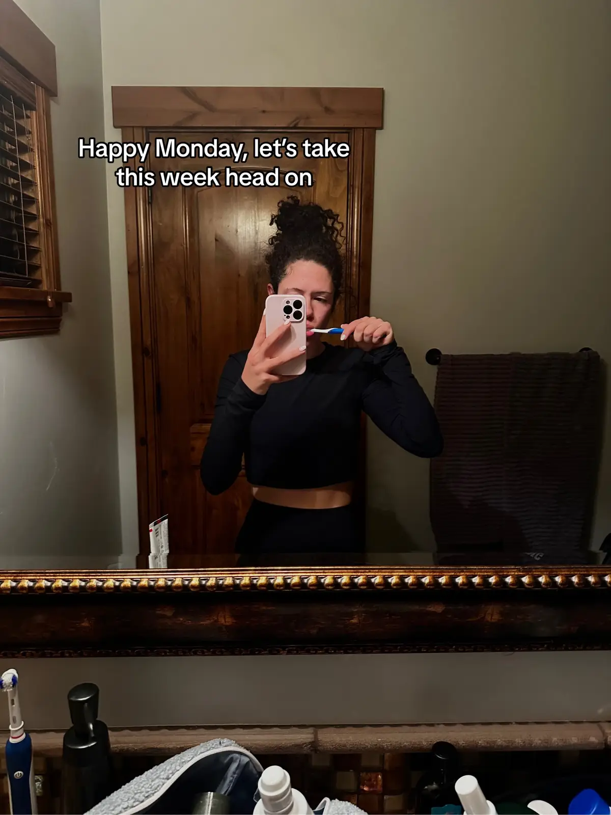 Lets bring back photo reels cause theyre so fun and easy! #fyp #foryou #trendingsong #photos #carousel #dayinmylife #utah #parkcity #purebarre #fitnessinstructor #splits59 #bostonmarathon #sephora #mush #curlyhair #lmnt #therealreal #wfh 
