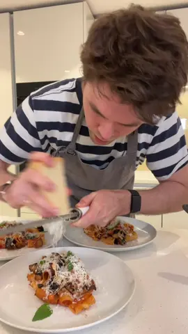 PARMIGIANA!!! #pasta #tiktokfood #parmigiana #DinnerIdeas #italian #cookingfail 