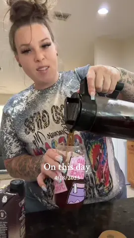 #onthisday and i still love my @DRAG UP COFFEE 💯🔥💪🏻🖤🖤# coffee #coffeetoks #icedcoffee 