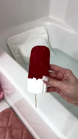 it’s that time of the month, something boys will never understand… #girlsthings #timeofthemonth #nightroutine #SelfCare #bathtime #girlboss #girlsproblems #thatgirl #bath #bathhack #amazonfinds 
