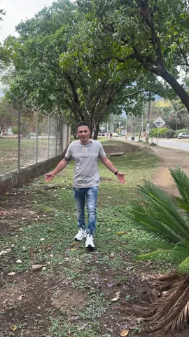 Yo soy como soy, y no temgo por qué aparentarle nada a nadie!!🧏🏻‍♂️