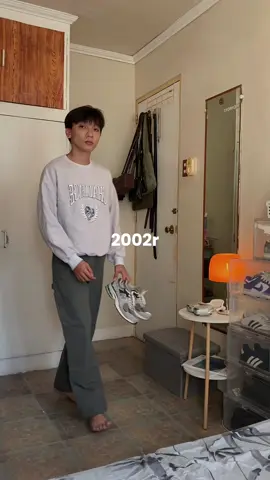 new balance fit idea #newbalance #newbalanceph #nb #2002r #outfitidea #summeroutfit #menfashion #TikTokFashion @New Balance 